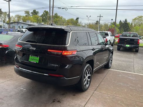 Used 2024 Jeep Grand Cherokee L Limited w/ Luxury Tech Group II AWD/4WD image 4