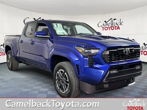 New 2025 Toyota Tacoma TRD Sport image 1