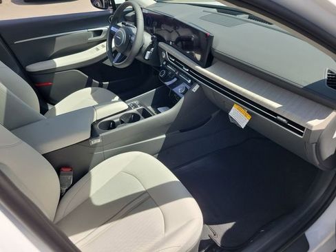 New 2026 Hyundai Sonata SEL image 23