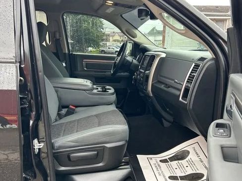 Used 2018 RAM 1500 Big Horn AWD/4WD image 11