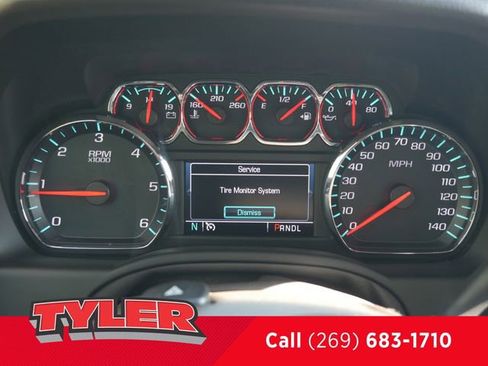 Used 2019 Chevrolet Suburban LT w/ LT Signature Package AWD/4WD image 49