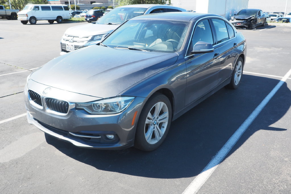 Used 2017 BMW 330i xDrive Sedan AWD/4WD image 1
