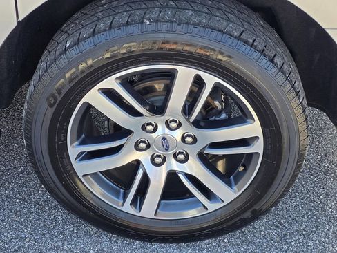 Used 2024 Ford Expedition Max Limited RWD image 43