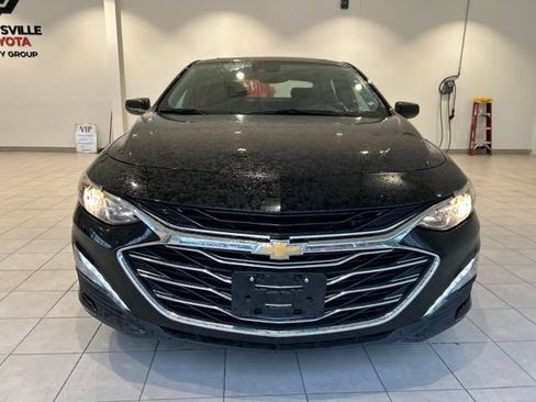 Used 2023 Chevrolet Malibu LT FWD image 3