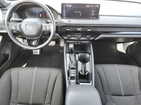 Used 2024 Honda Accord Sport image 14