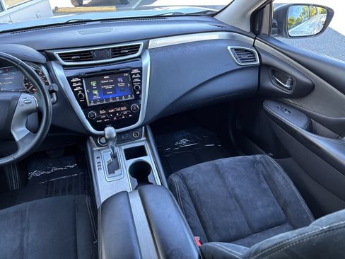Used 2018 Nissan Murano SV FWD image 22