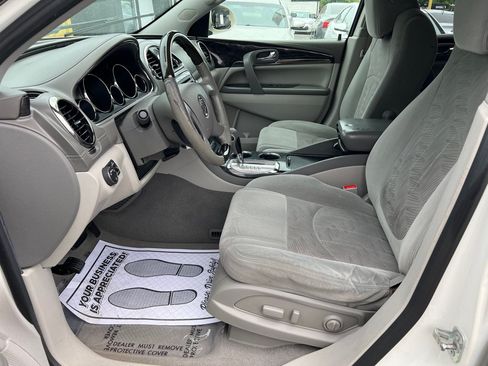 Used 2015 Buick Enclave Convenience FWD image 16
