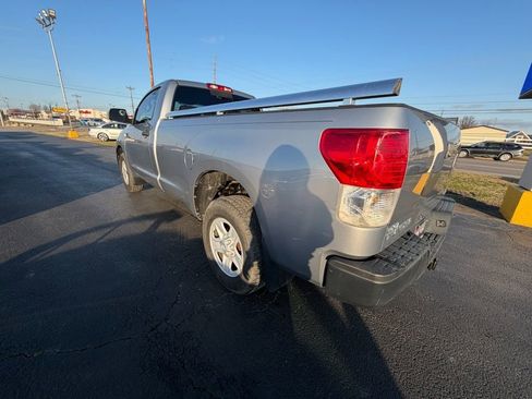 Used 2010 Toyota Tundra 4x4 Regular Cab Long Bed image 5