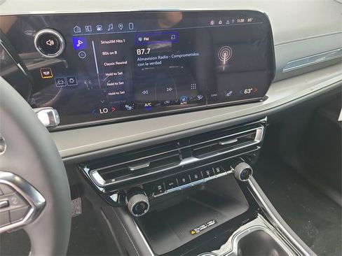 New 2026 Chevrolet Traverse LT w/ Midnight/Sport Edition image 30