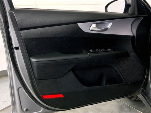 Certified 2024 Kia Forte LXS image 24