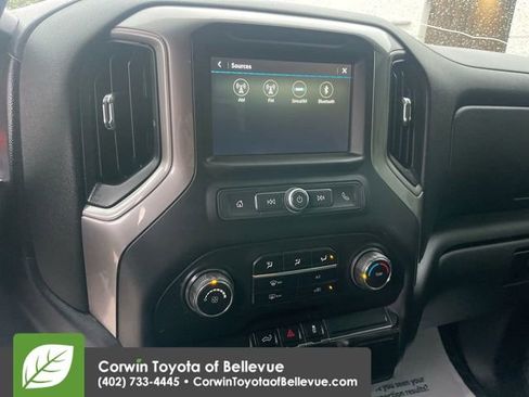 Used 2019 Chevrolet Silverado 1500 Custom w/ Custom Value Package image 21