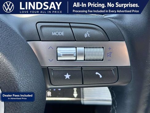 Used 2024 Hyundai Kona Limited AWD/4WD image 21