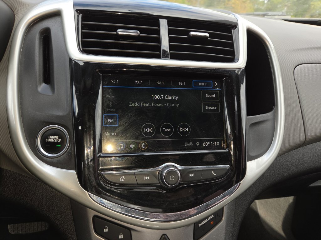 Used 2019 Chevrolet Sonic Premier FWD image 21