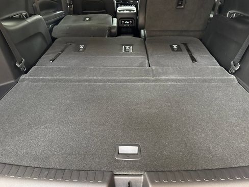 New 2026 Chevrolet Traverse LT w/ Driver Confidence Package FWD image 16
