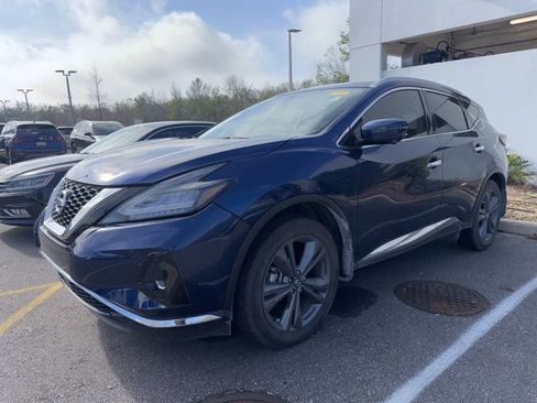 Used 2021 Nissan Murano Platinum w/ Cargo Package image 3