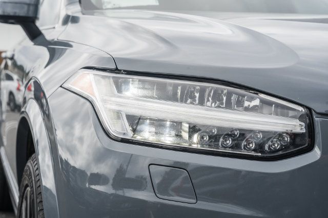 Certified 2023 Volvo XC90 B6 Plus w/ Protection Package Premier AWD/4WD image 14