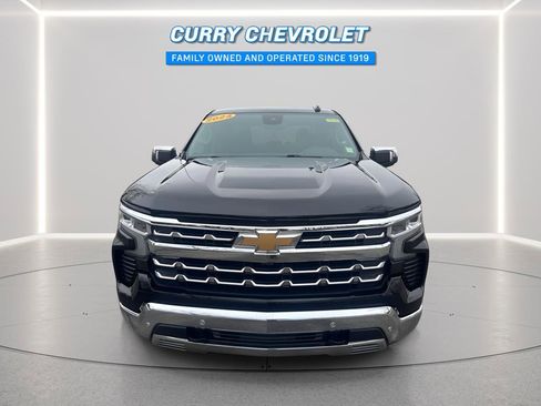 Used 2024 Chevrolet Silverado 1500 LTZ image 3