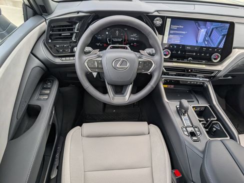 New 2026 Lexus TX 350 AWD image 3