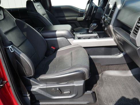 Used 2019 Ford F150 Raptor w/ Equipment Group 802A Luxury AWD/4WD image 23