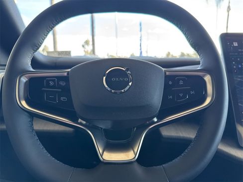 New 2026 Volvo EX30 Cross Country Ultra image 22