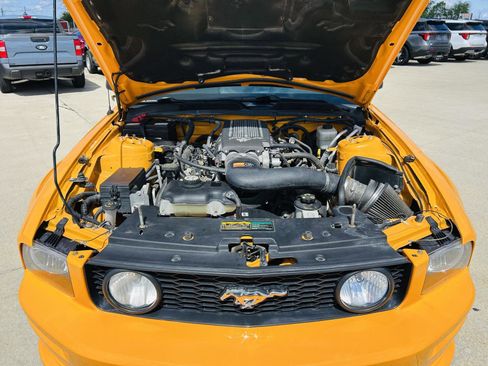 Used 2007 Ford Mustang GT Premium RWD image 32