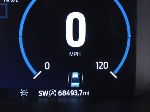 Used 2021 Ford F150 Lariat w/ Equipment Group 502A High image 17