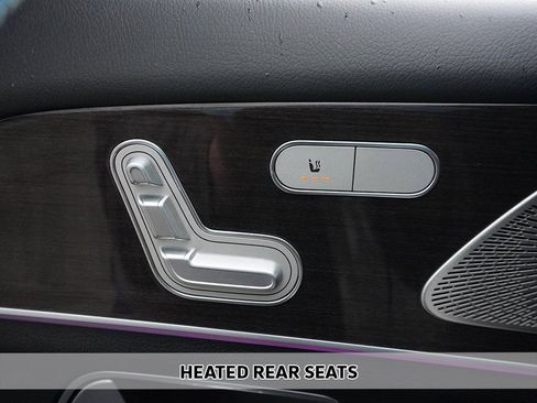 Used 2022 Mercedes-Benz GLS 450 4MATIC image 10