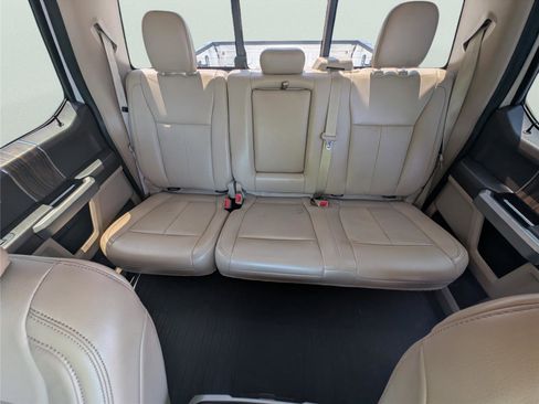 Used 2020 Ford F150 Lariat w/ Equipment Group 502A Luxury AWD/4WD image 32