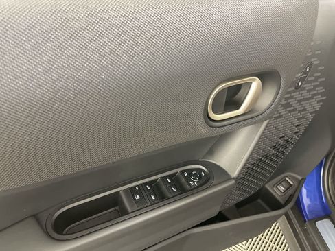 Certified 2025 MINI Cooper S image 11