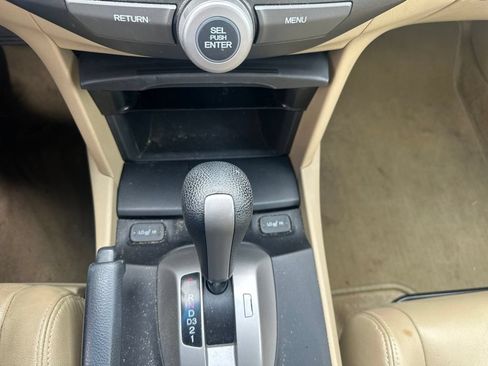 Used 2010 Honda Accord EX-L image 19