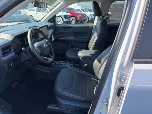 New 2026 Ford Maverick Lobo image 8