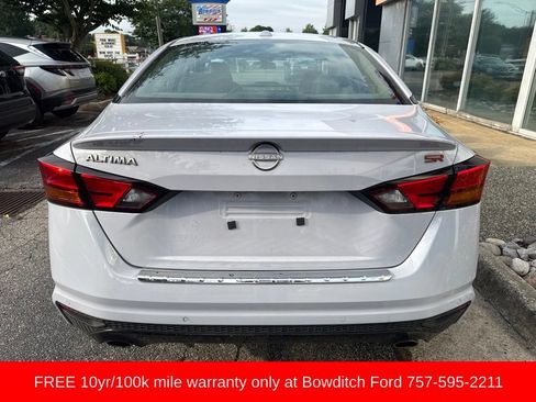 Used 2023 Nissan Altima 2.5 SR FWD image 5