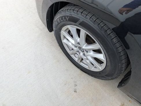 Used 2018 MAZDA MAZDA3 Sport image 8