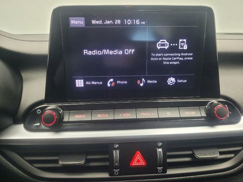 Used 2022 Kia Forte LXS w/ LXS Technology Package image 25