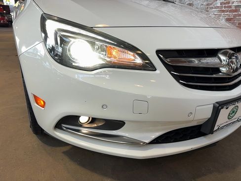Used 2019 Buick Cascada Premium image 85