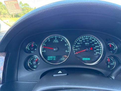 Used 2014 GMC Yukon Denali image 26