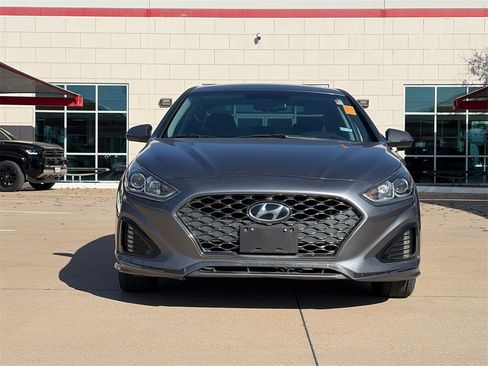 Used 2019 Hyundai Sonata SEL image 3