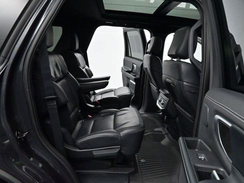 Used 2025 Ford Expedition Platinum w/ Stealth Performance Package image 42