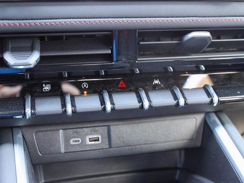 New 2026 Chevrolet Colorado Z71 w/ Z71 Convenience Package 2 image 16