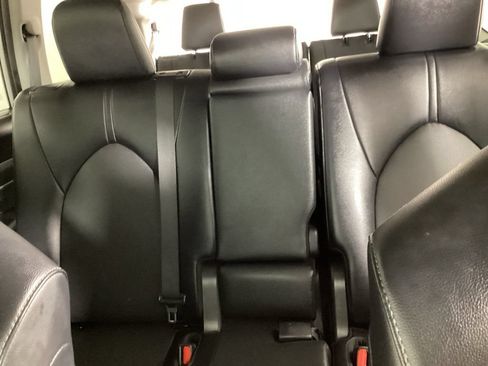 Used 2024 Toyota Grand Highlander AWD image 30