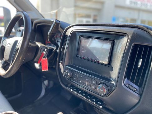 Used 2017 Chevrolet Silverado 3500 W/T w/ WT Convenience Package image 7