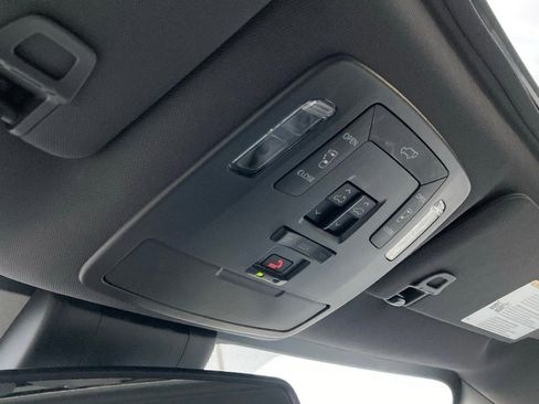 Certified 2024 Toyota Sienna XSE image 30