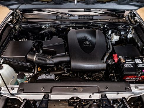 Used 2023 Toyota Tacoma TRD Sport image 26