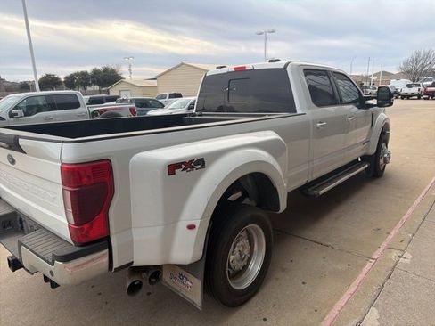 Used 2022 Ford F450 Lariat w/ Lariat Value Package image 4