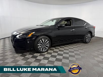 Used 2025 Nissan Altima 2.5 SV