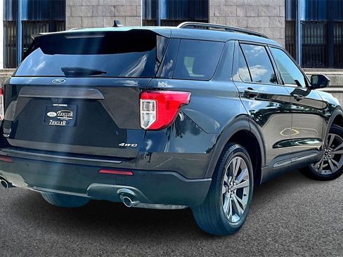 Certified 2022 Ford Explorer XLT w/ Equipment Group 202A image 11
