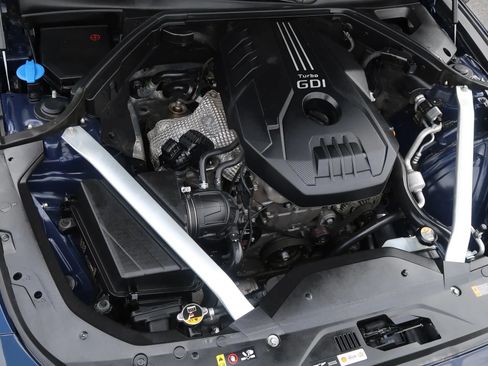 Used 2019 Genesis G70 2.0T Sport RWD image 44