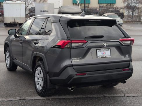 Used 2023 Toyota RAV4 LE image 6