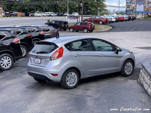 Used 2016 Ford Fiesta S FWD image 9