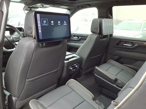 New 2026 GMC Yukon Elevation w/ Elevation Premium Package image 16